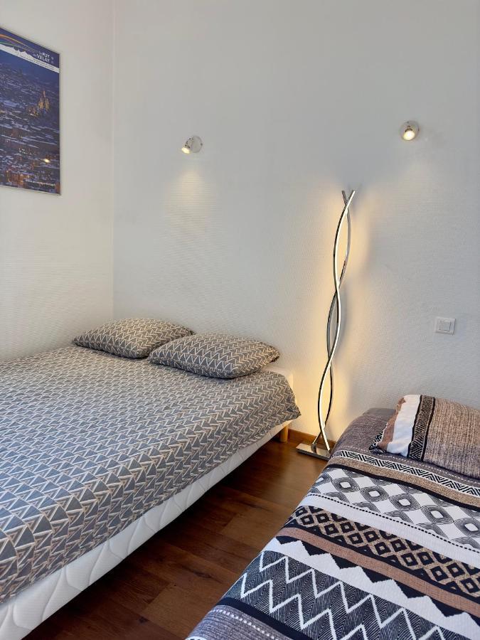 Petit Nid Cosy Au Coeur Du Puy 1 A 5 Personnes Apartment Le Puy-en-Velay Luaran gambar
